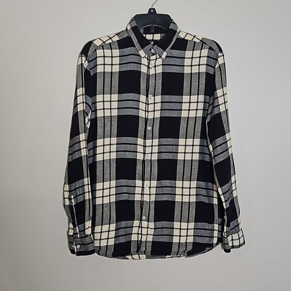 H&M Plaid Button Down Shirt Black Cream Gray Sz Medium - Picture 2 of 10
